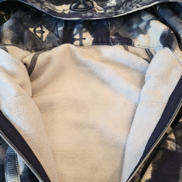 Lululemon🍋 OG Scuba-Size 4 - Picture 5 of 6